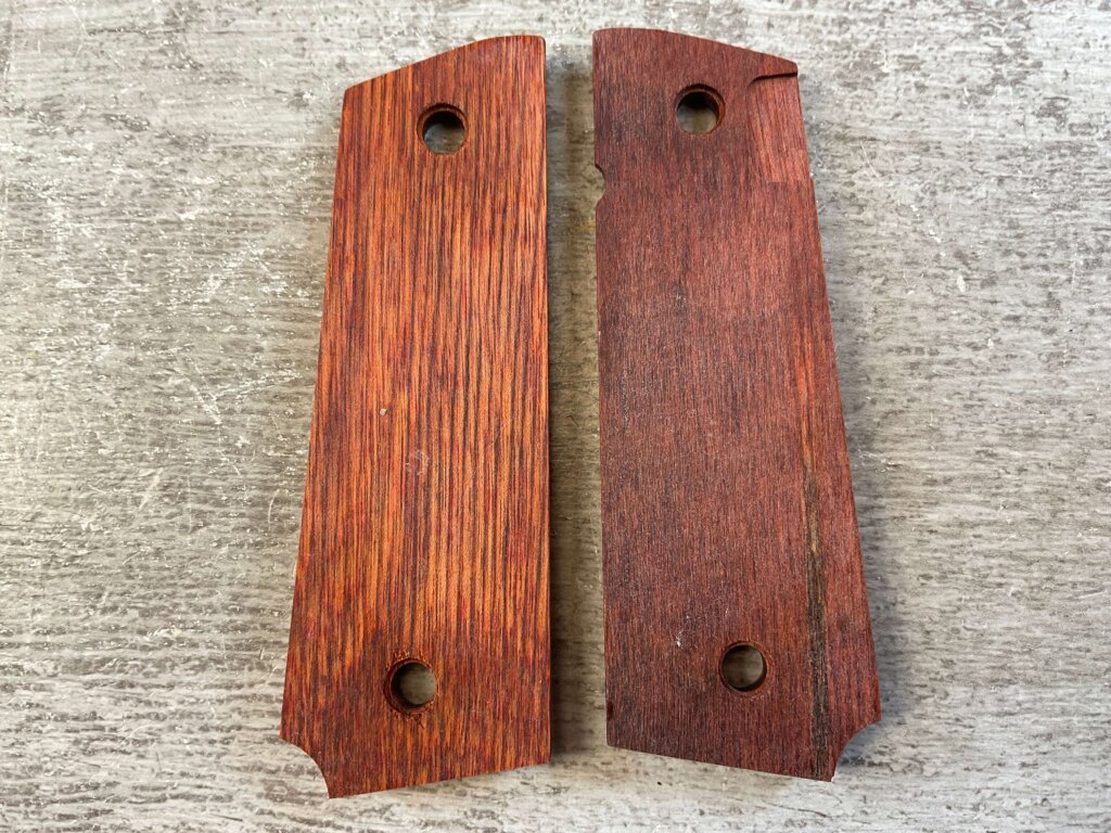 HERRETT 1911 CUSTOM ROSEWOOD GRIPS, JAMES EARL JONES COLLECTION #5-11697