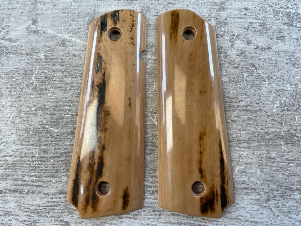 UNKNOWN MAKER MAMMOTH IVORY 1911 GRIPS, JAMES EARL JONES COLLECTION #5-11723