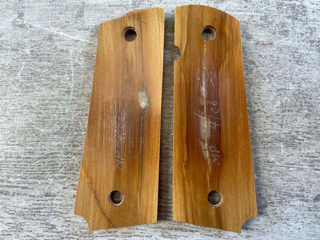 UNKNOWN MAKER MAMMOTH IVORY 1911 GRIPS, JAMES EARL JONES COLLECTION #5-11723