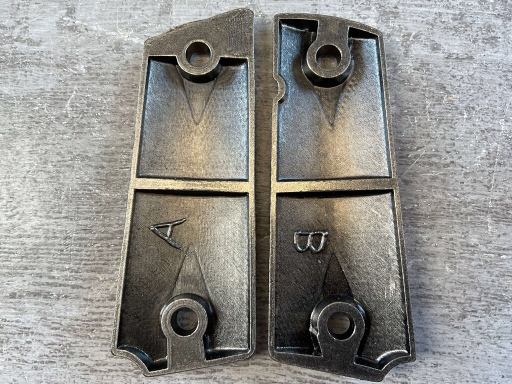 GREAT SEAL OF THE UNITED STATES 1911 PEWTER GRIPS, JAMES EARL JONES COLLECTION #5-11729