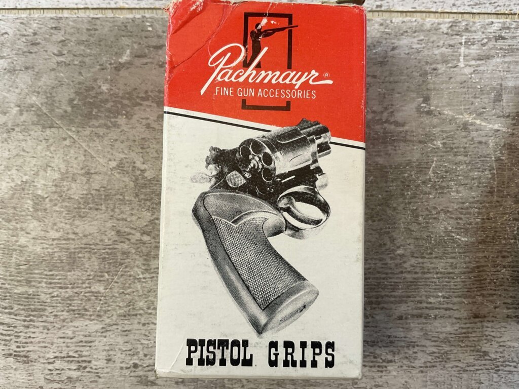 PACHMAYR S&W J FRAME SMALL PISTOL RUBBER GRIPS, JAMES EARL JONES COLLECTION #5-11735