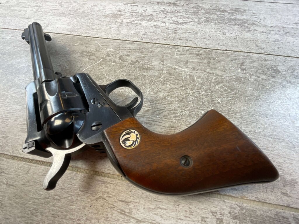 RUGER SINGLE SIX .22LR SINGLE ACTION REVOLVER, #6-04100-DG