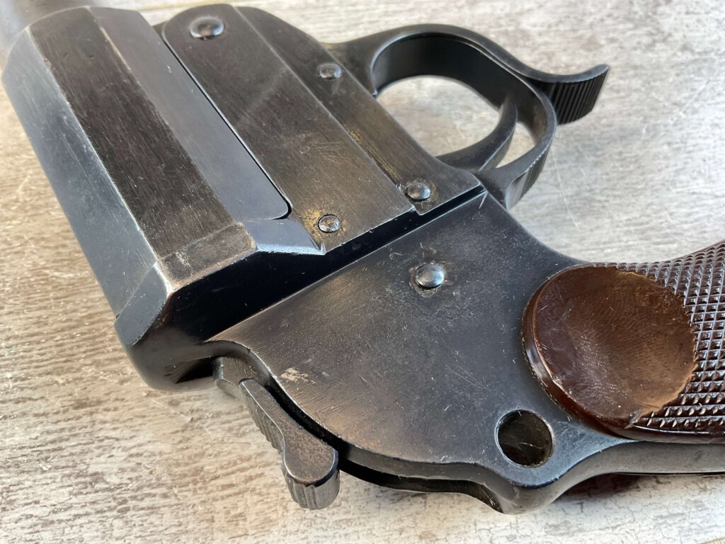 WALTHER LP34 26.5MM WWII GERMAN STEEL FRAME FLARE PISTOL