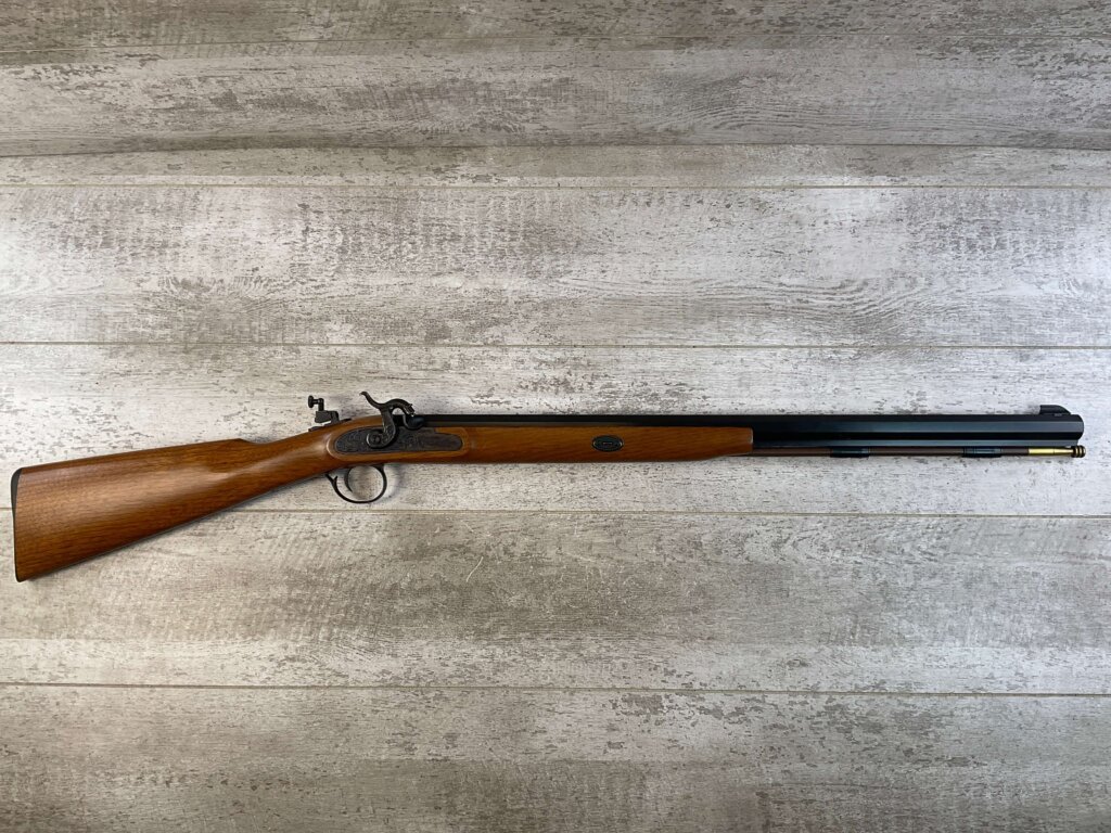THOMPSON CENTER RENEGADE .54 CAL PERCUSSION RIFLE, ANTIQUE #6-04103
