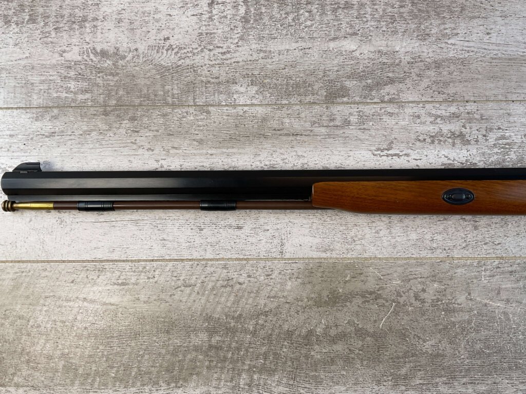 THOMPSON CENTER RENEGADE .54 CAL PERCUSSION RIFLE, ANTIQUE #6-04103