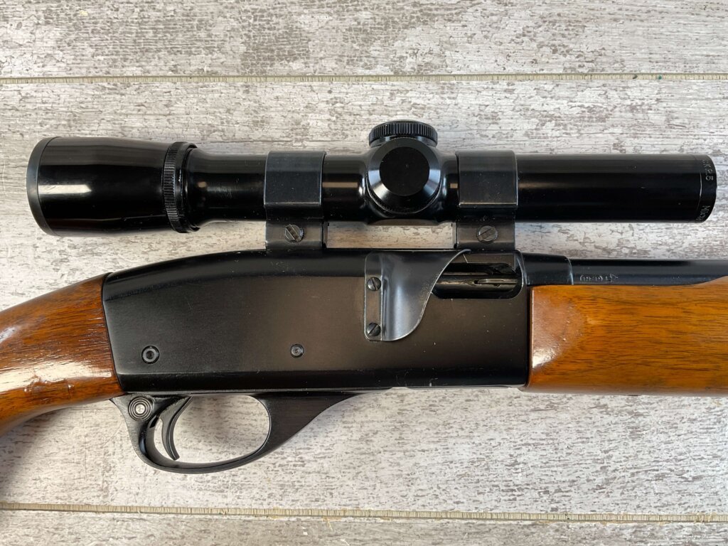 REMINGTON 552 SPEEDMASTER .22LR SEMI AUTO RIFLE #6-04105