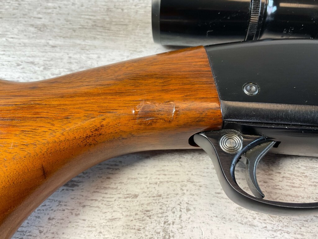 REMINGTON 552 SPEEDMASTER .22LR SEMI AUTO RIFLE #6-04105