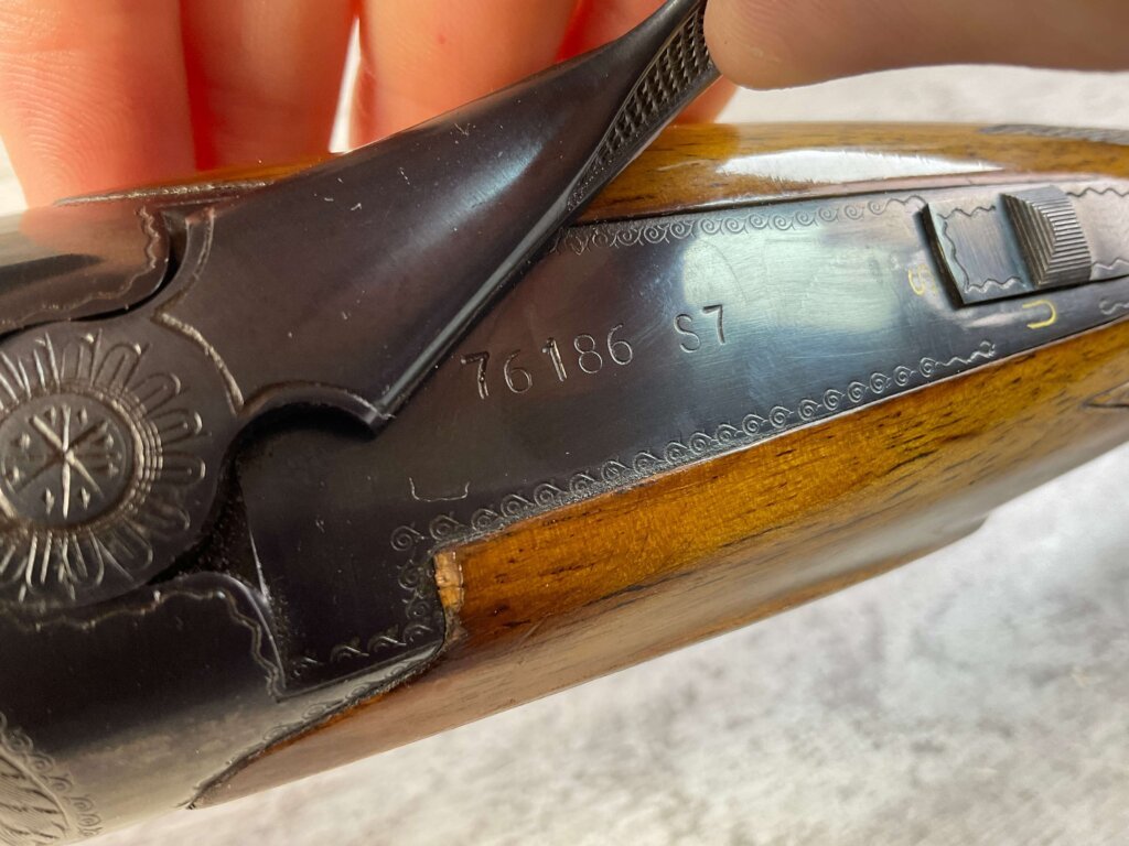 BROWNING SUPERPOSED 12GA OVER / UNDER SHOTGUN #6-04113