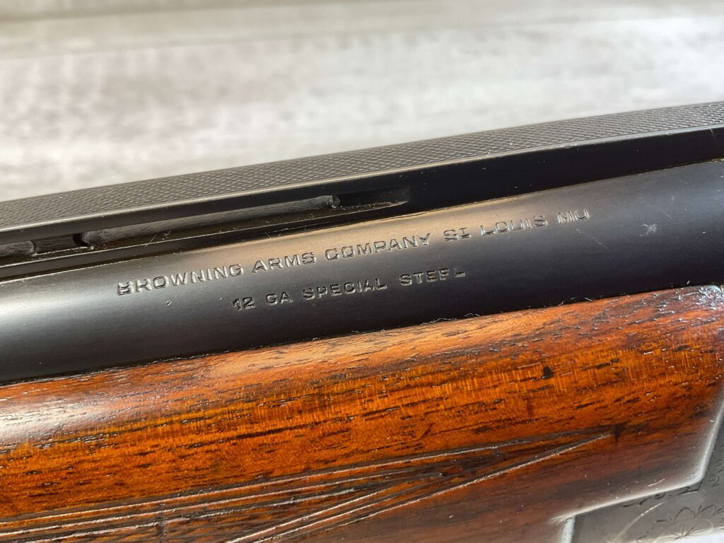 BROWNING SUPERPOSED OVER / UNDER 12GA SHOTGUN #6-04114