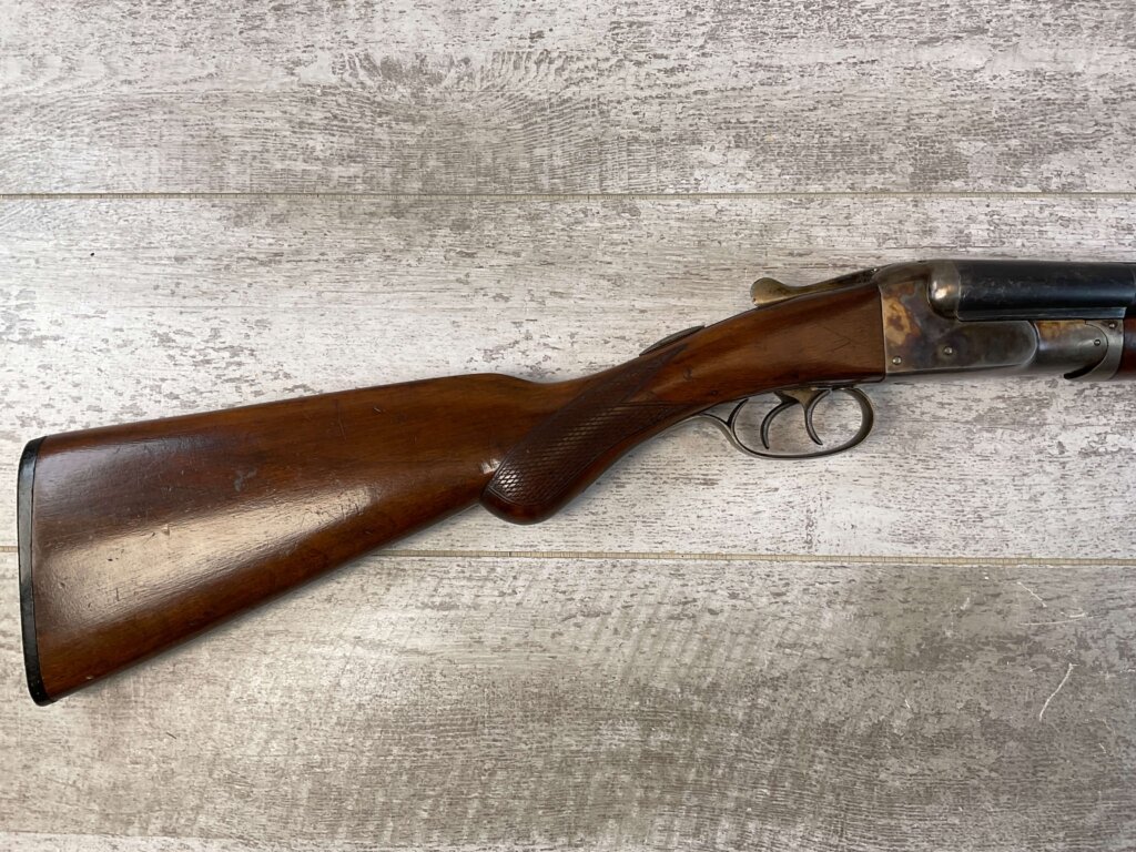 THE DAVIS WARNER ARMS DAVIS DELUXE SXS 20GA SHOTGUN #6-04115