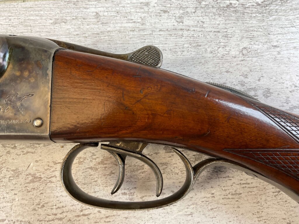 THE DAVIS WARNER ARMS DAVIS DELUXE SXS 20GA SHOTGUN #6-04115