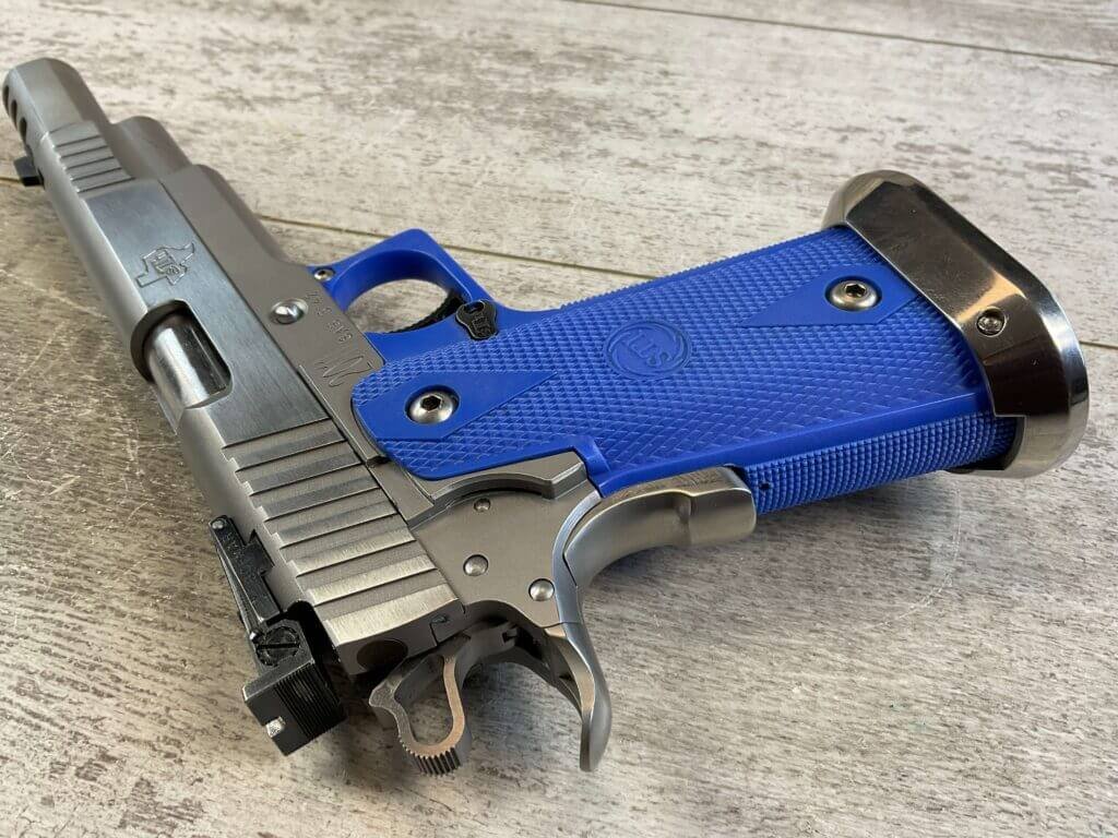 STI 2011 COMPETITION 38 SUPER SEMI AUTO PISTOL, JAMES EARL JONES COLLECTION