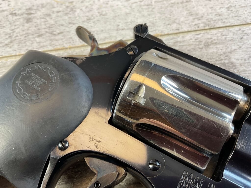 SMITH & WESSON S&W MODEL 28 .357 MAGNUM REVOLVER