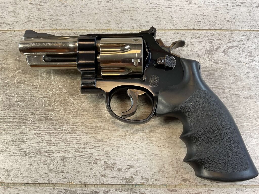 SMITH & WESSON S&W MODEL 28 .357 MAGNUM REVOLVER