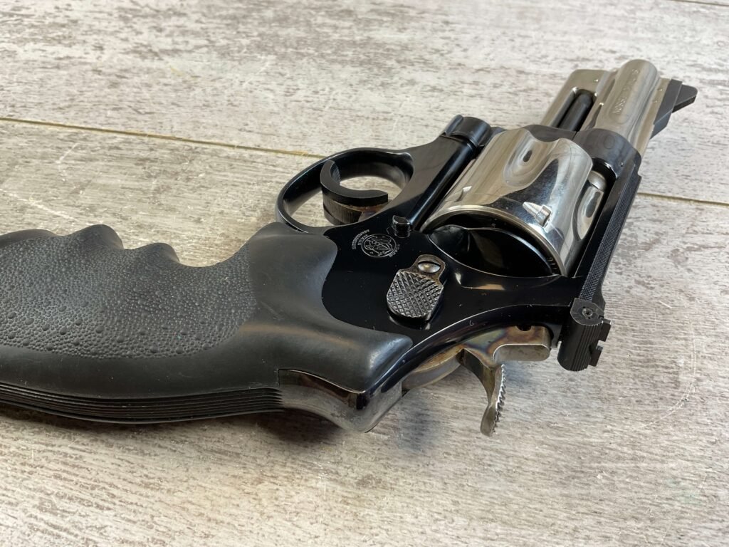 SMITH & WESSON S&W MODEL 28 .357 MAGNUM REVOLVER