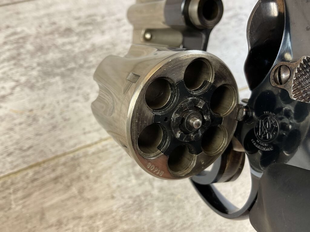 SMITH & WESSON S&W MODEL 28 .357 MAGNUM REVOLVER