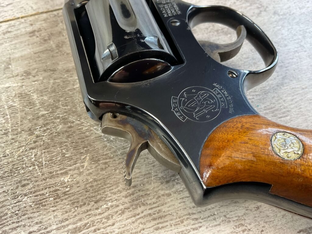 SMITH & WESSON S&W MODEL 10-7 .357 MAGNUM REVOLVER