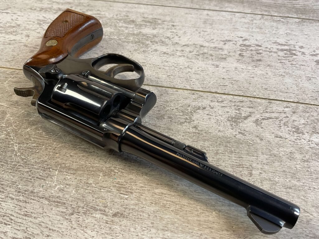 SMITH & WESSON S&W MODEL 10-7 .357 MAGNUM REVOLVER