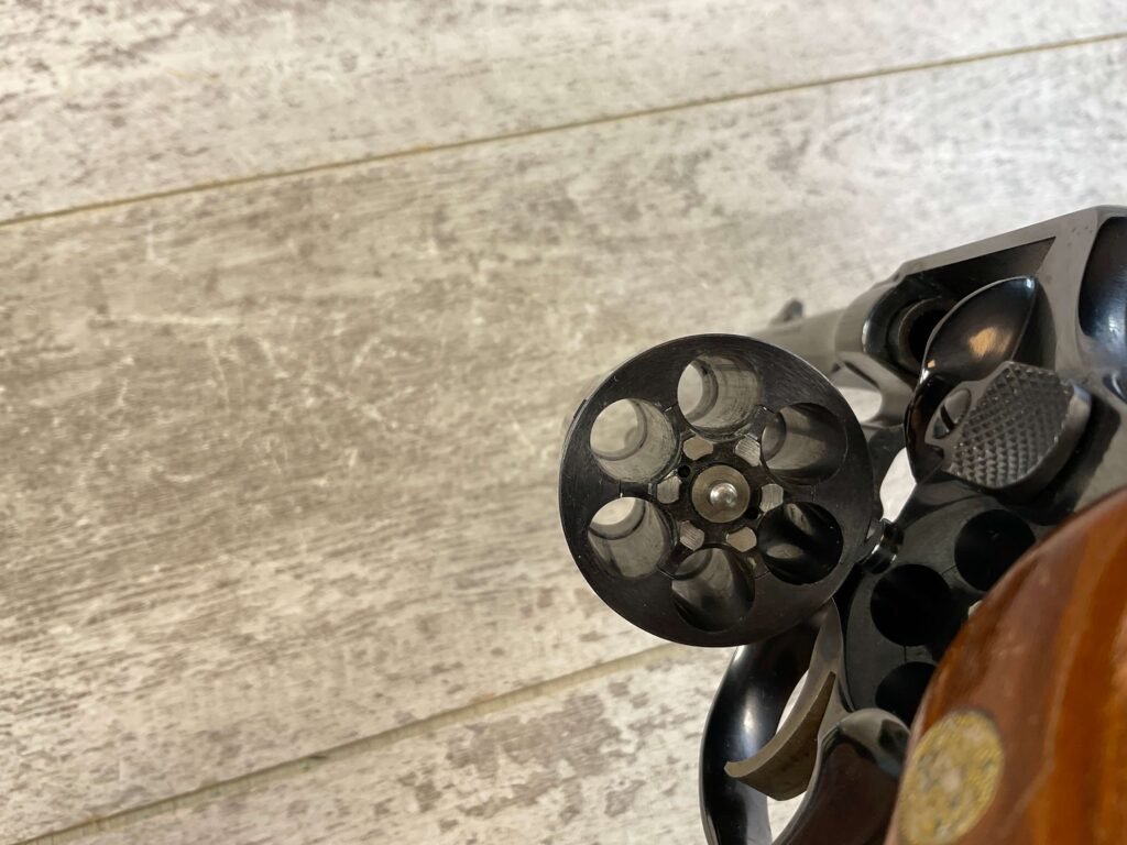 SMITH & WESSON S&W MODEL 10-7 .357 MAGNUM REVOLVER