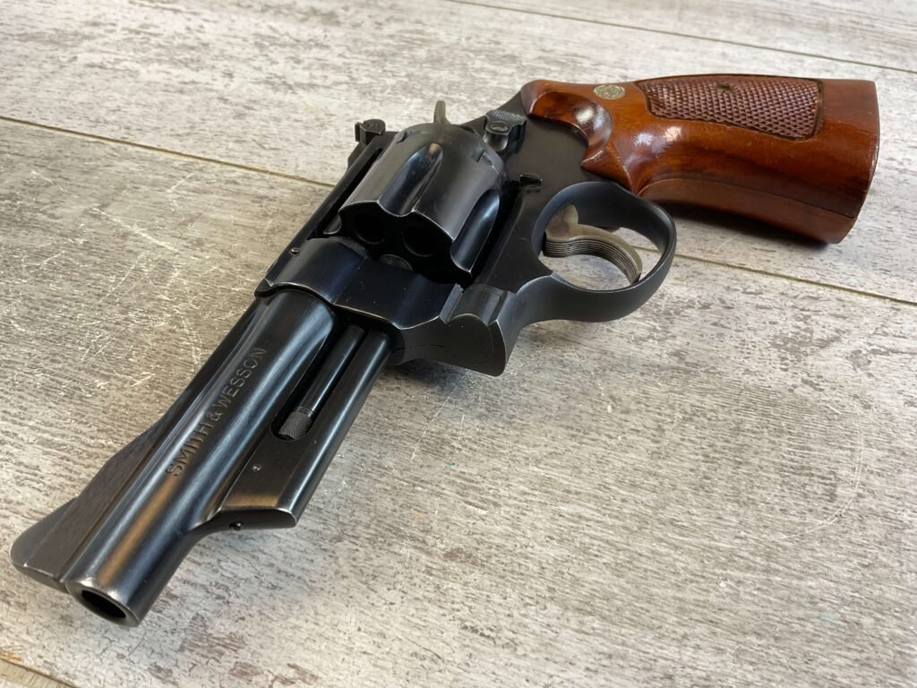 SMITH & WESSON S&W MODEL 28-2 HIGHWAY PATROLMAN .357 MAGNUM REVOLVER