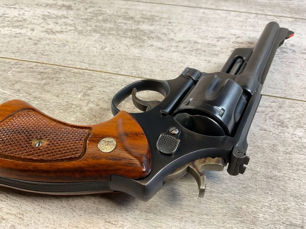 SMITH & WESSON S&W MODEL 28-2 HIGHWAY PATROLMAN .357 MAGNUM REVOLVER 6" BARREL