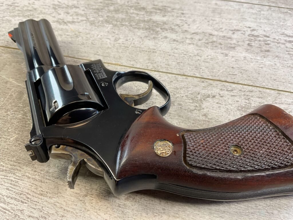 SMITH & WESSON S&W MODEL 586 .357 MAGNUM REVOLVER 4" BARREL