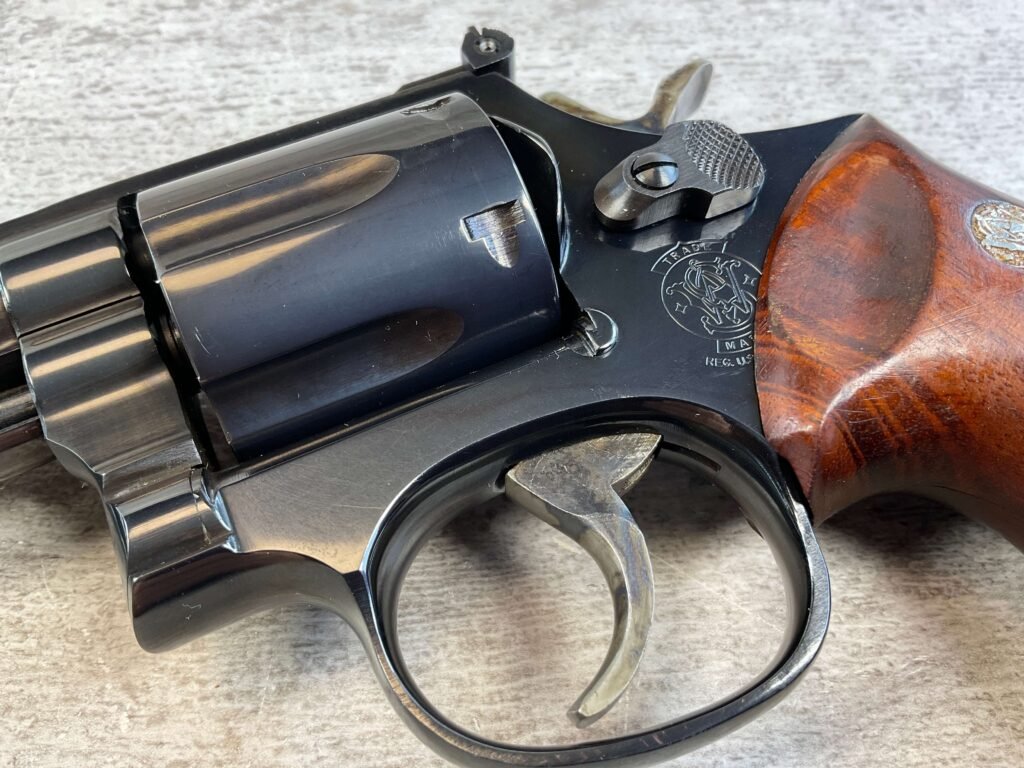 SMITH & WESSON S&W MODEL 586 .357 MAGNUM REVOLVER 4" BARREL