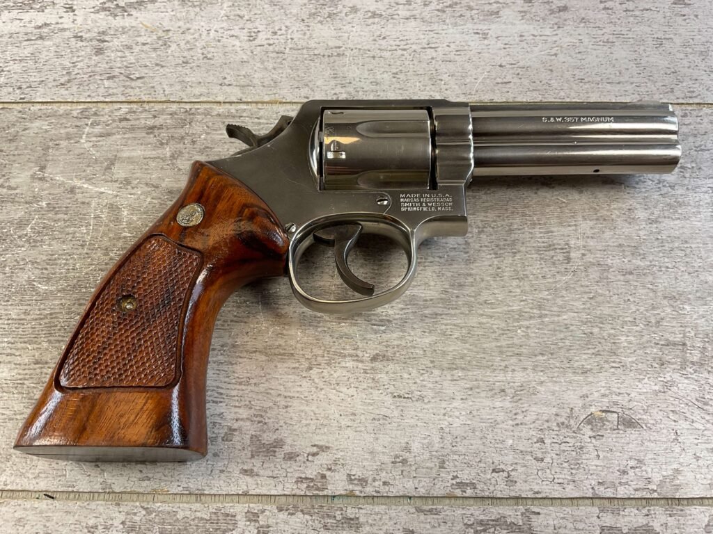 SMITH & WESSON S&W 581 .357 MAGNUM / .38 SPECIAL CHROME REVOLVER 4" BARREL