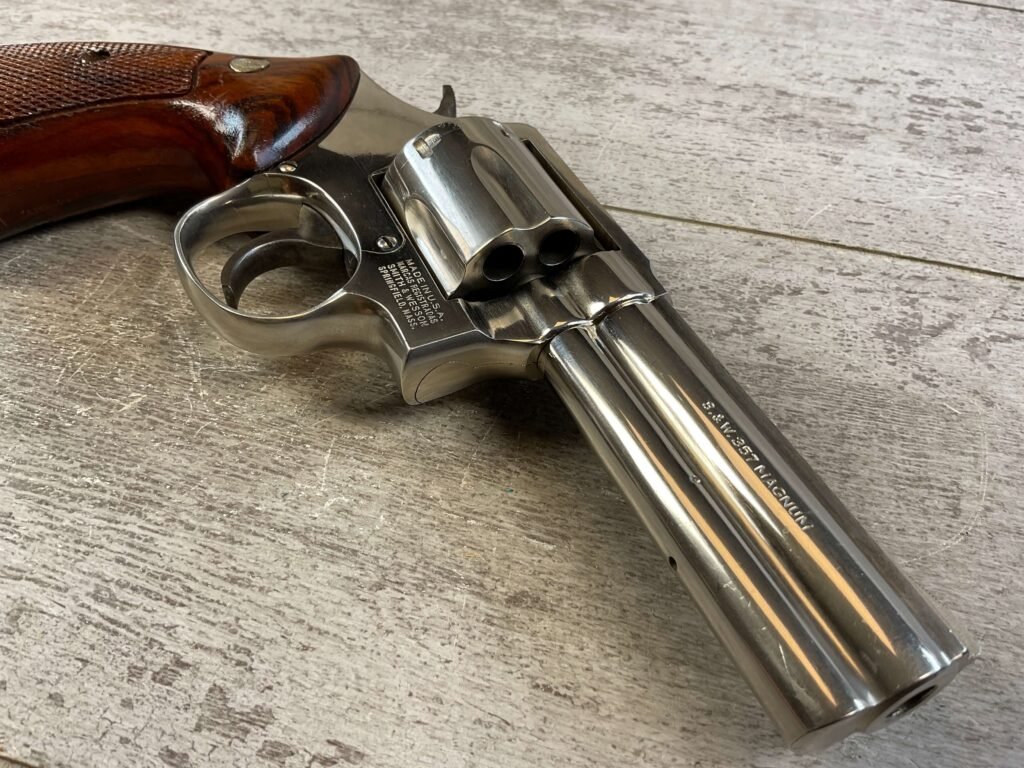 SMITH & WESSON S&W 581 .357 MAGNUM / .38 SPECIAL CHROME REVOLVER 4" BARREL