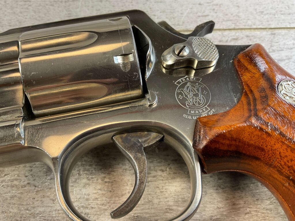 SMITH & WESSON S&W 581 .357 MAGNUM / .38 SPECIAL CHROME REVOLVER 4" BARREL