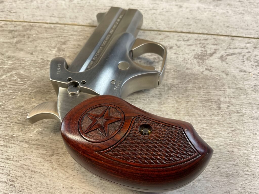 BOND ARMS TEXAS DEFENDER .357 / .38 SPL W/ .22 MAGNUM BARREL LIKE NEW IN BOX