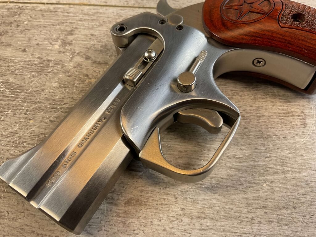 BOND ARMS TEXAS DEFENDER .357 / .38 SPL W/ .22 MAGNUM BARREL LIKE NEW IN BOX
