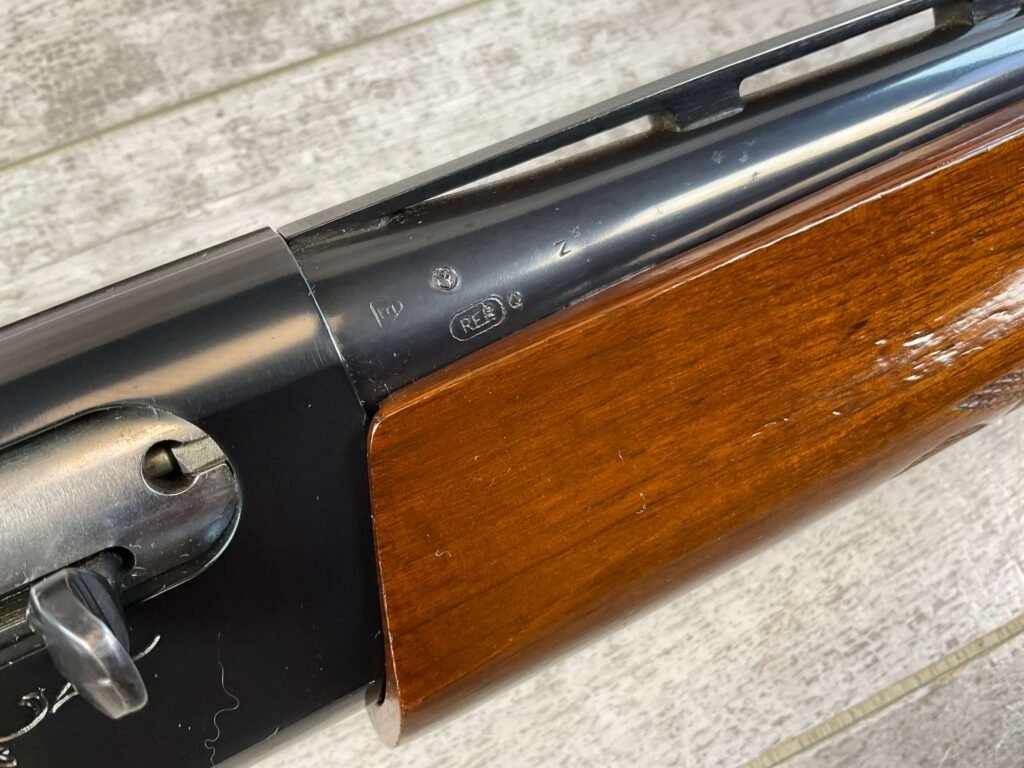 REMINGTON MODEL 1100 20GA SEMI AUTO SHOTGUN