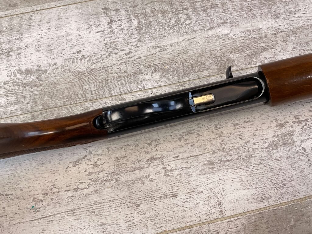 REMINGTON MODEL 1100 20GA SEMI AUTO SHOTGUN