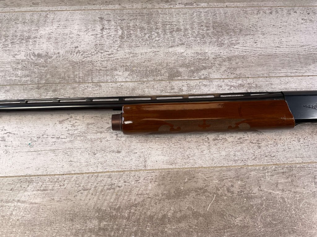 REMINGTON MODEL 1100 20GA SEMI AUTO SHOTGUN