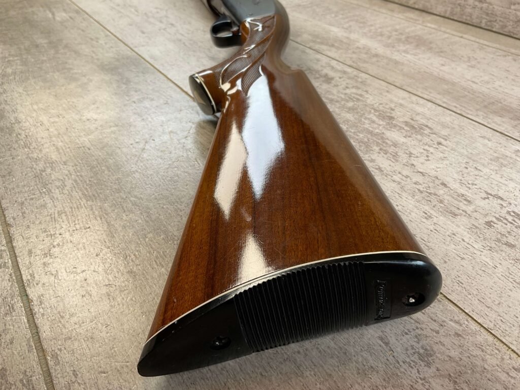 REMINGTON MODEL 1100 12GA SEMI AUTO SHOTGUN