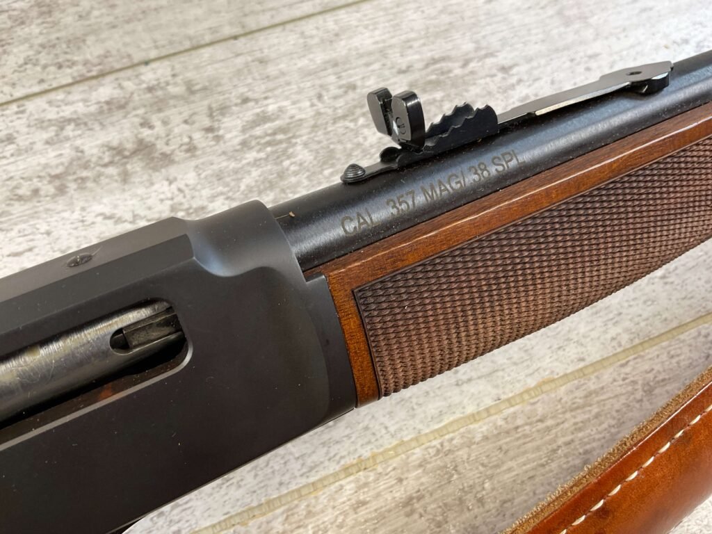 HENRY H12 CLASSIC .357 MAGNUM / .38 SPL LEVER ACTION RIFLE W/20" BARREL, LIKE NEW