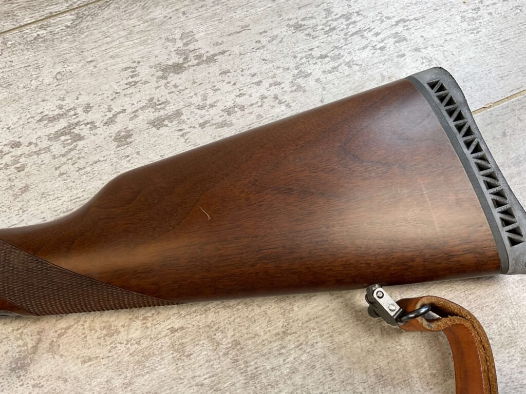 HENRY H12 CLASSIC .357 MAGNUM / .38 SPL LEVER ACTION RIFLE W/20" BARREL, LIKE NEW