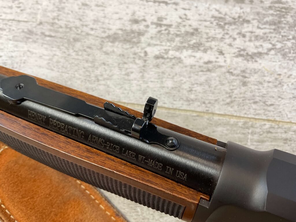 HENRY H12 CLASSIC .357 MAGNUM / .38 SPL LEVER ACTION RIFLE W/20" BARREL, LIKE NEW
