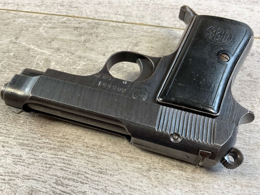 BERETTA M1935 7.65 CAL SEMI AUTO PISTOL "4UT" MARKED LAST DITCH GERMAN ARMY ISSUED #6-05114-PF
