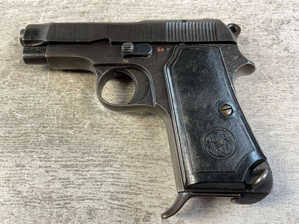 BERETTA M1935 7.65 CAL SEMI AUTO PISTOL "4UT" MARKED LAST DITCH GERMAN ARMY ISSUED #6-05114-PF