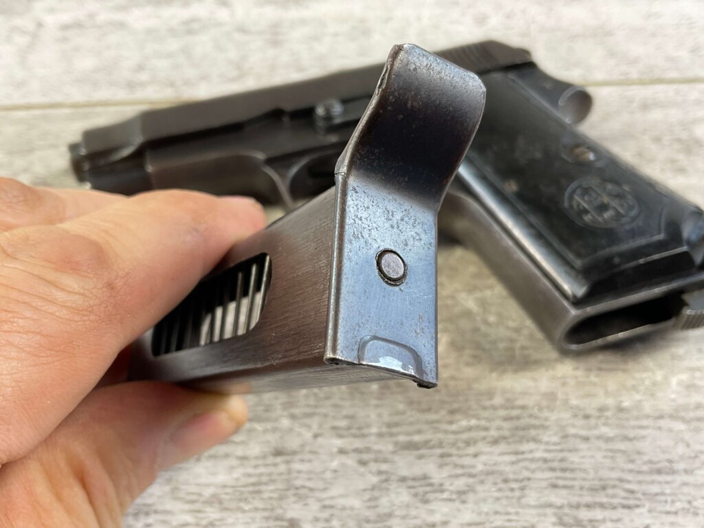 BERETTA M1935 7.65 CAL SEMI AUTO PISTOL "4UT" MARKED LAST DITCH GERMAN ARMY ISSUED #6-05114-PF