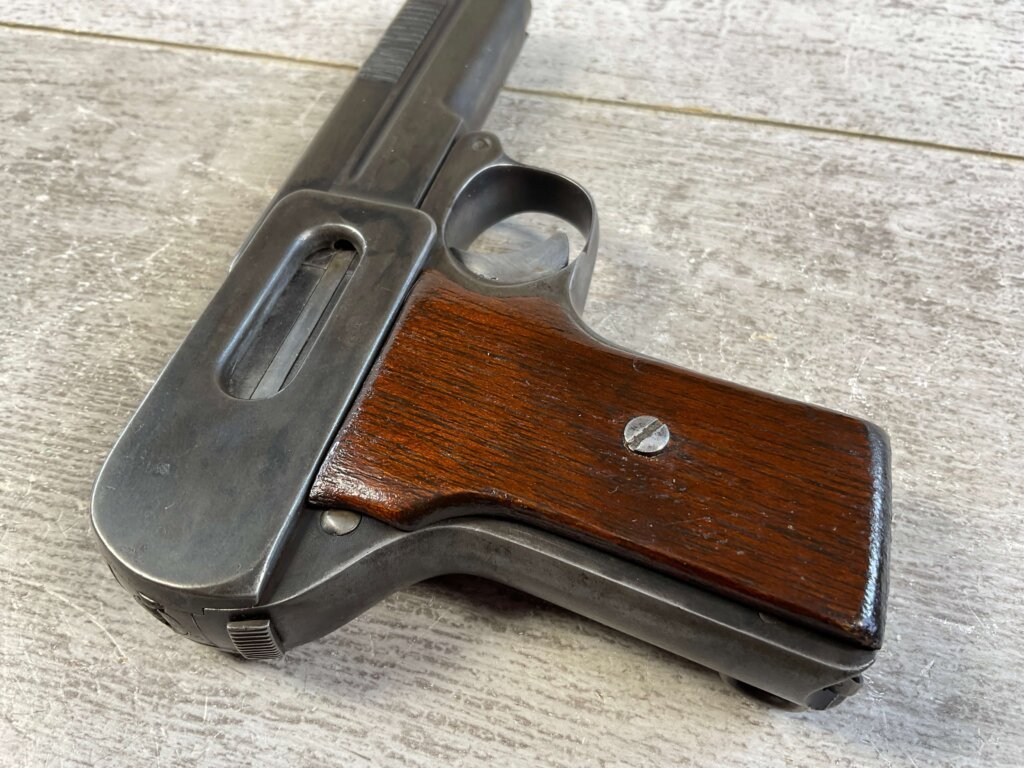 DREYSE 1907 7.65MM SEMI AUTO PISTOL, FOURTH VARIANT #6-06552-PF