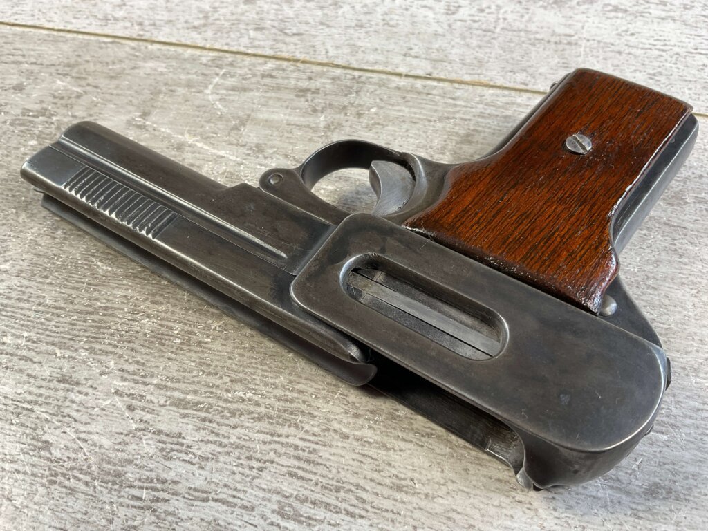 DREYSE 1907 7.65MM SEMI AUTO PISTOL, FOURTH VARIANT #6-06552-PF