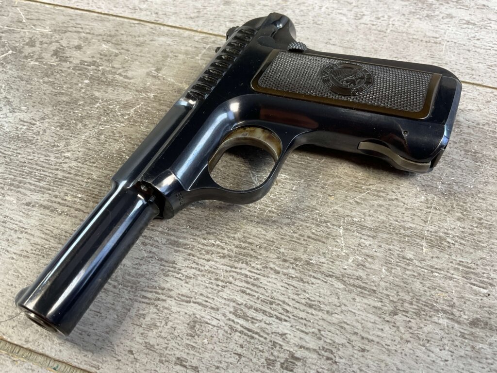 EARLY SAVAGE MODEL 1907 .32 ACP SEMI AUTO PISTOL, 1909 MFR & MINTY #6-06561-PF