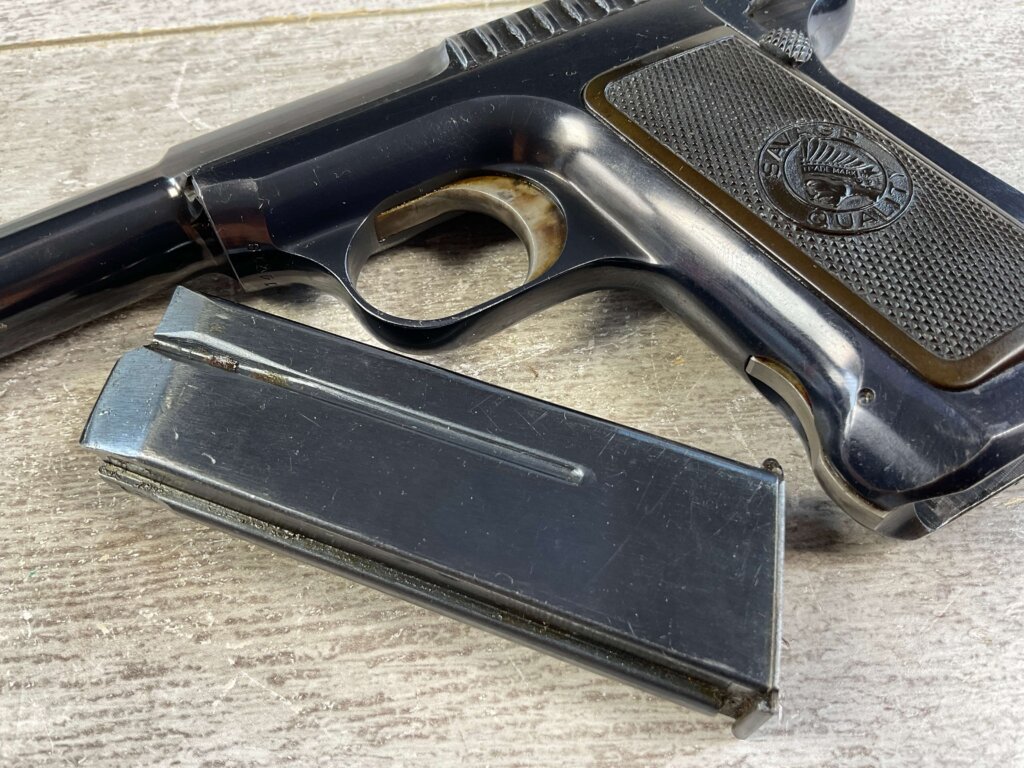 EARLY SAVAGE MODEL 1907 .32 ACP SEMI AUTO PISTOL, 1909 MFR & MINTY #6-06561-PF