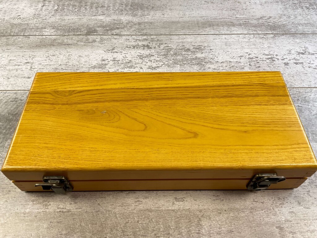 DWM 1900 AMERICAN EAGLE 4" .30 LUGER (7.65X21) P08 LUGER IN WOODEN DISPLAY CASE #6-06010-PF