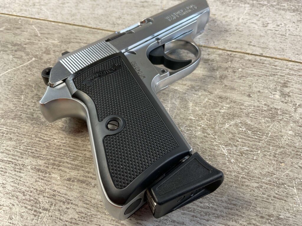 WALTHER PPK/S .22LR SEMI AUTO PISTOL, NEW #6-05117-PF