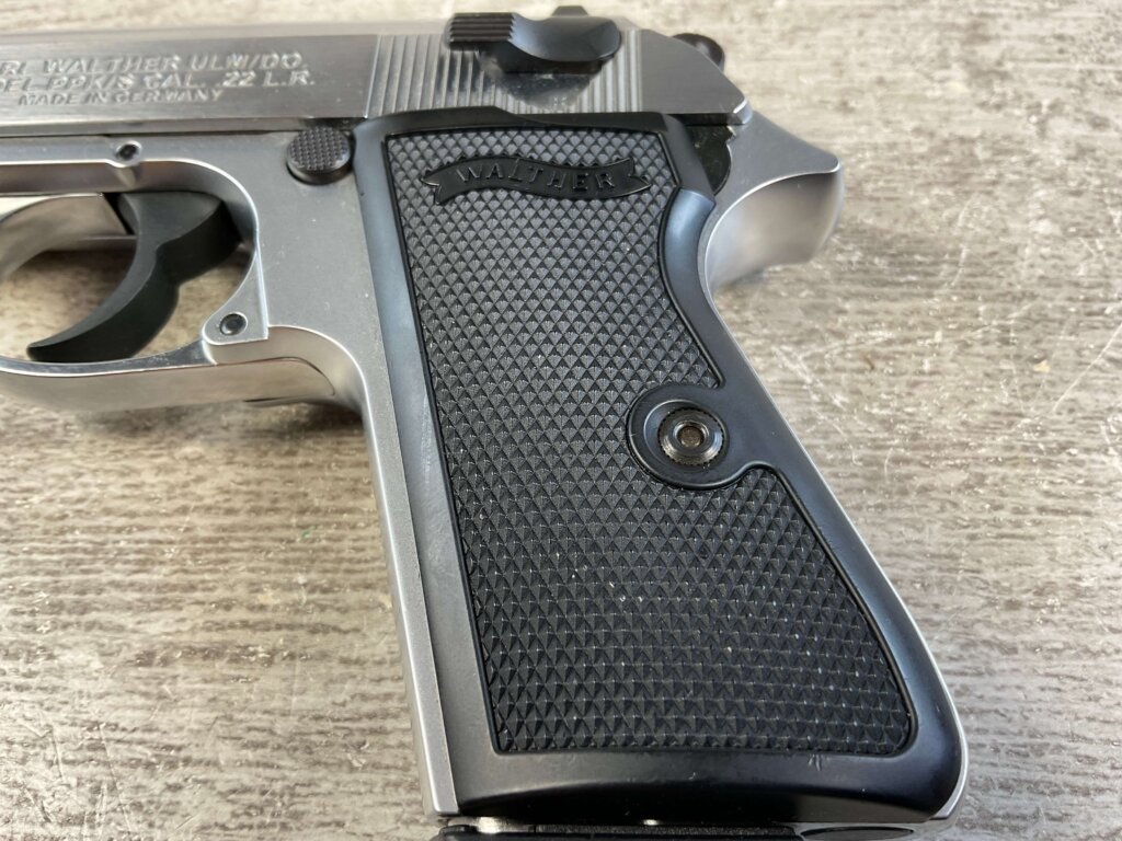WALTHER PPK/S .22LR SEMI AUTO PISTOL, NEW #6-05117-PF