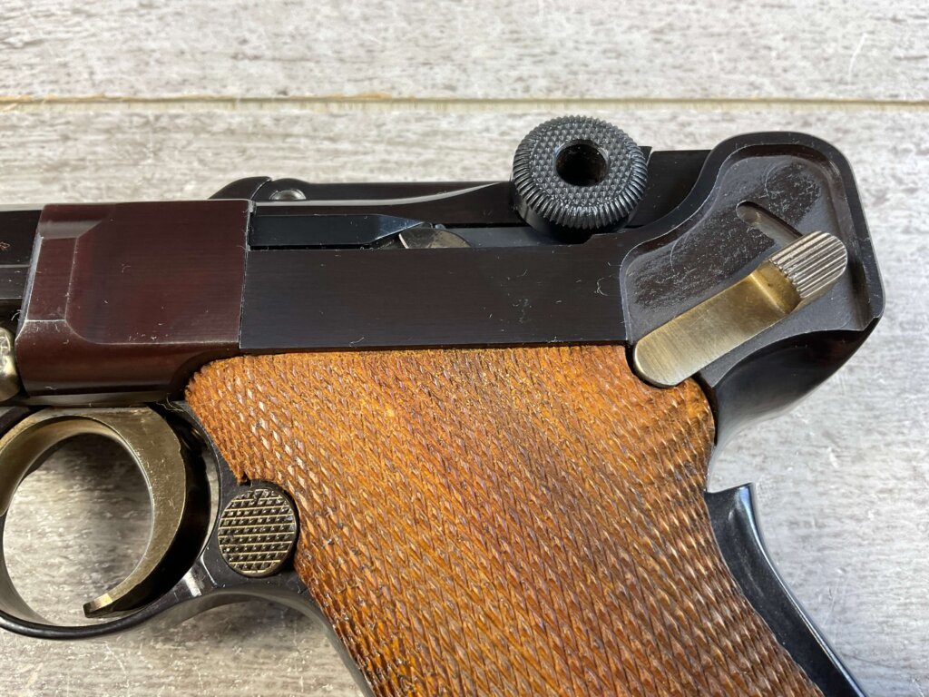 MAUSER INTERARMS AMERICAN EAGLE 4" .30 LUGER (7.65X21) P08 LUGER IN WOODEN DISPLAY CASE #6-06009-PF